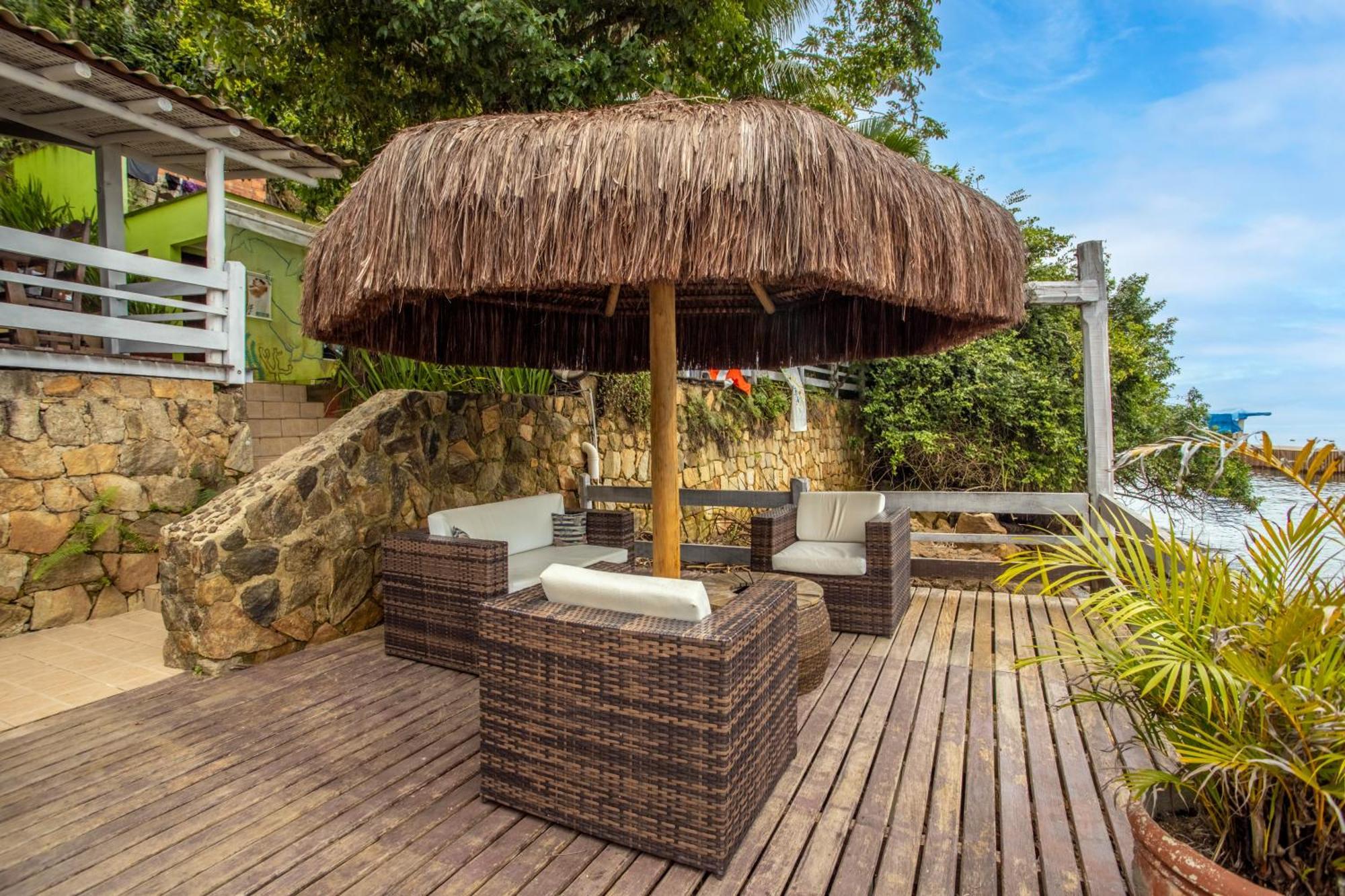 Pousada Cruzoe Praia de Araçatiba 외부 사진